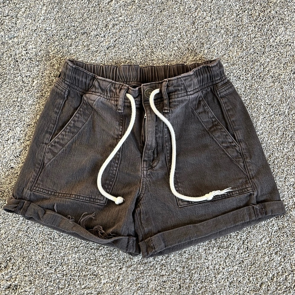 American Eagle Cuff Shorts Raw Hem Drawstring Waist Black Gray Denim Size 0
